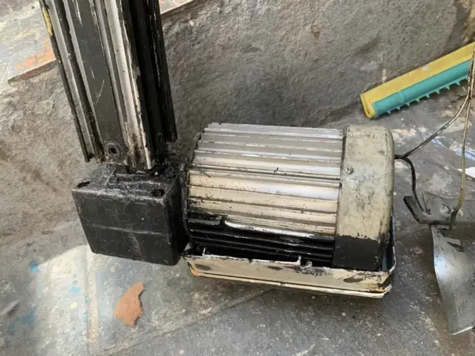 Motor de portão eletrico