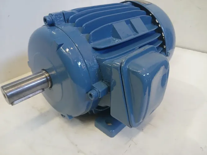 Motor elétrico trifásico 5 cv 4 pólos