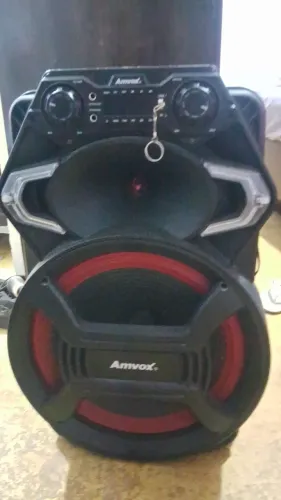 Vendo caixa de som anvox 850 w 