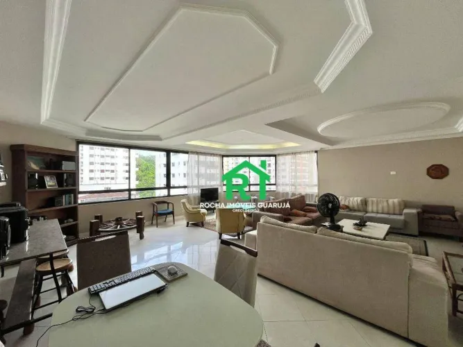 Apartamento com 3 quartos (3 suítes), 2 vagas e lazer à venda em Pitangueiras, Guarujá