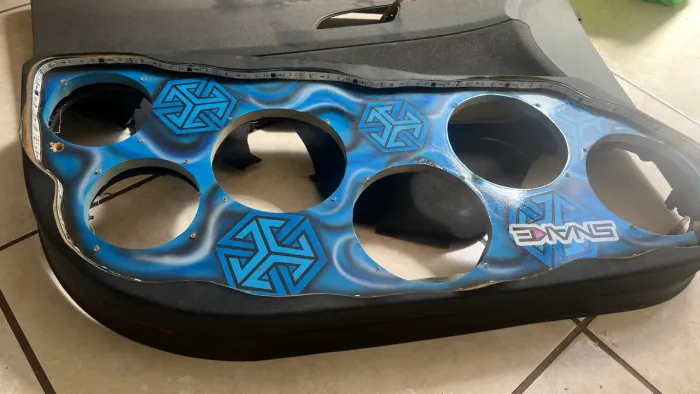 Vendo duas forro de portas do ônix hatch 