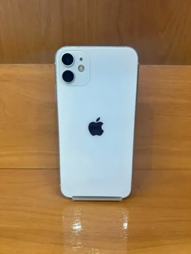 iPhone 11 - 128GB - Branco - Bateria Trocada 100% - Brindes: Carregador, Capa e Película