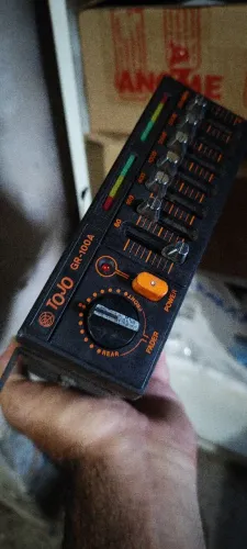 TOJO GR 100-A muito bem conservado e funcionando .