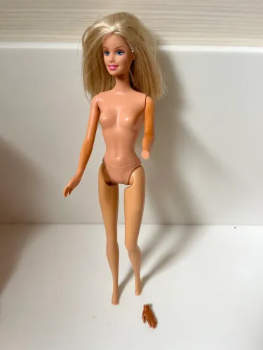 Barbie 1999 