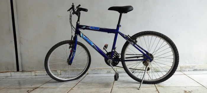 Bicicleta Cairu Flash - Aro 26 | 21 Marchas | MTB