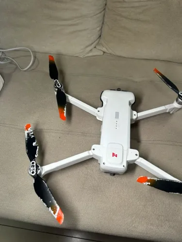 Drone fimi x8