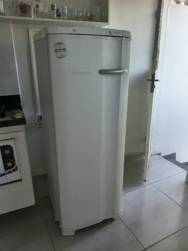 Vendo Freezer Vertical *