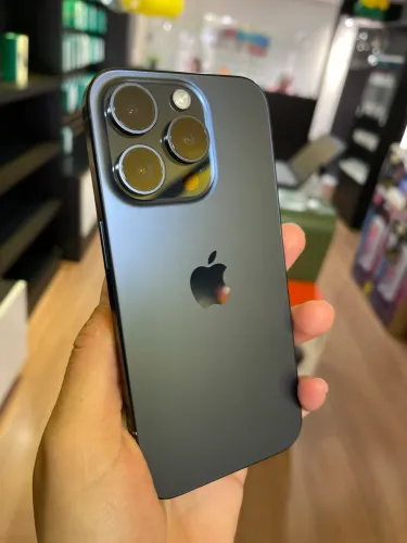 Seminovo 15 PRO -256GB -loja física