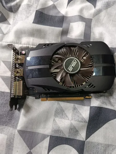 Placa de vídeo Asus GTX 150 TI