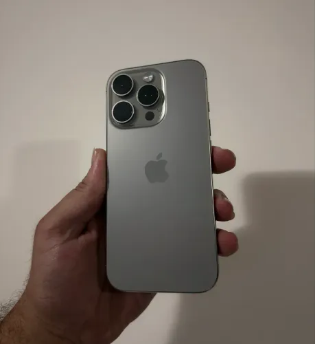 iPhone 16 pro 256 GB Natural 6 meses garantia