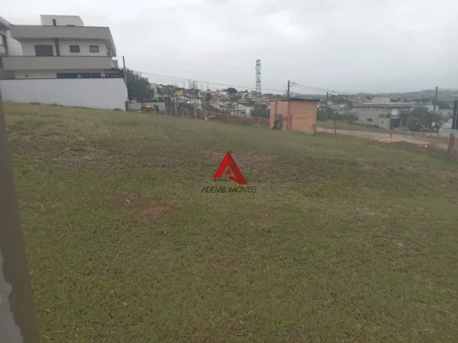 Terreno à Venda - Condomínio Fechado Fogaça | Jacareí/SP