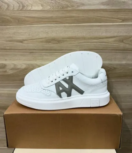 Tênis Armani 38 ao 43 mais cores disponíveis 
