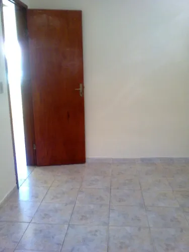 Casa 3/4, sendo 1 suíte - Parque Independência