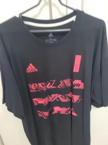 Camisa Adidas Captain Tsubasa (tamanho G)