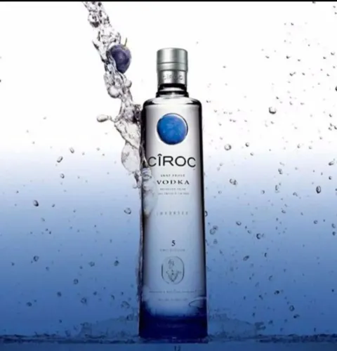 Ciroc e Ketel one de pêssego