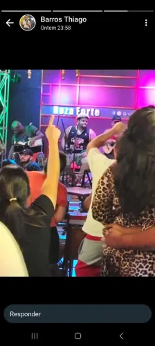 GRUPO DE PAGODE 
