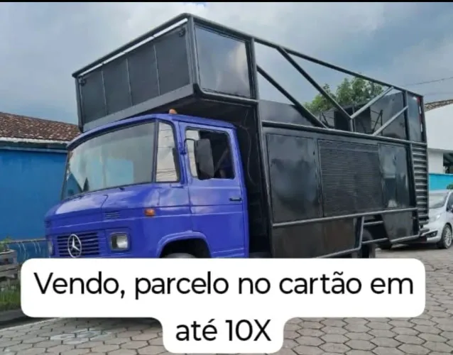 Vendo Trio elétrico em caminhão MB 608
