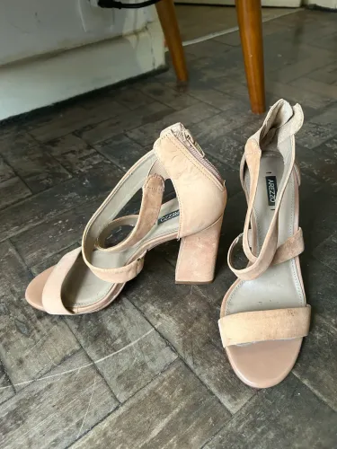 Sapato 39