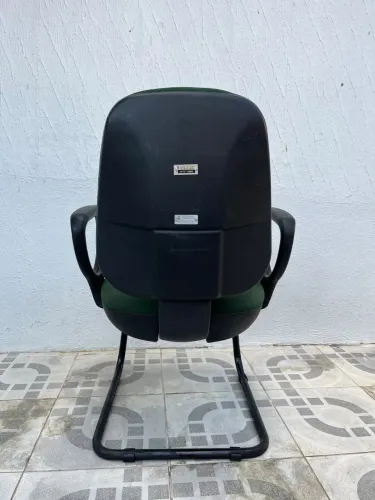 Cadeira fixa para escritório/auditório/ reunião