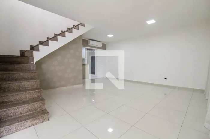 Casa à Venda - Vila Invernada, 3 Quartos, 147 m2