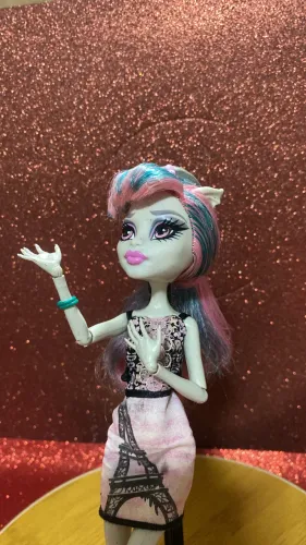 Monster High Rochelle Goyle Rochele
