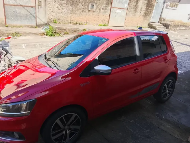 Volkswagen Fox Rock IN RIO 1.6 MI Total Flex 8V 5P 2016