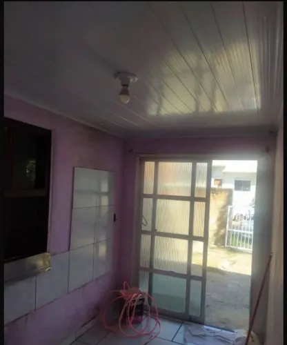Kitnet mensal incluso luz e água no valor do aluguel Itapoa SC