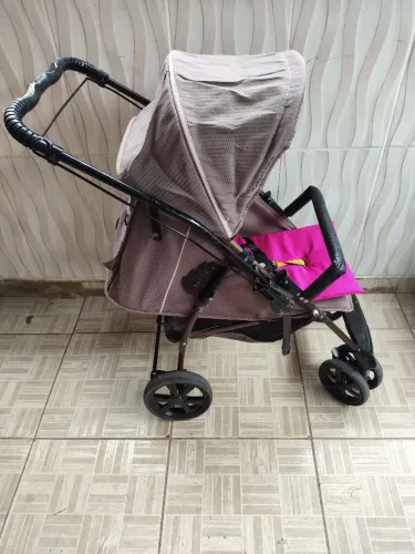 Carrinho de bebê Galzerano Olímpico. Valor negociável 