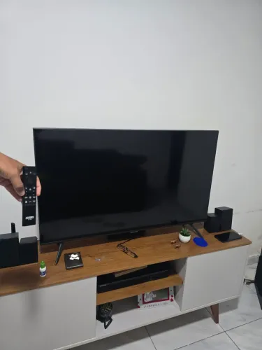 Vendo uma TV de 43 Samsung completa