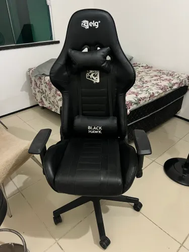 Cadeira gamer black hawk linda nova zerada