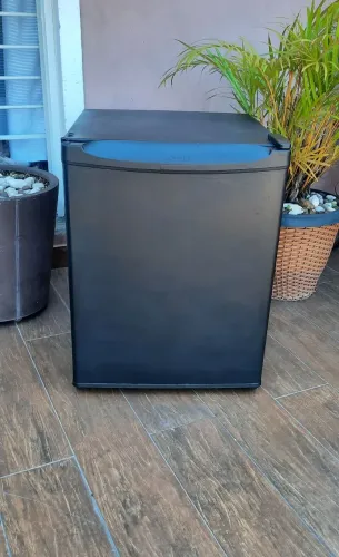 Frigobar consul 80 litros entrego com uma taxa