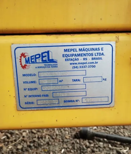 MEPEL 3000 l distribuidor de esterco