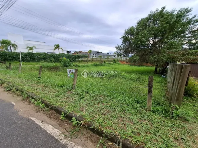 TERRENO 450M² PRÓXIMO A LAGOA DA BARRA DE IBIRAQUERA - IMBITUBA/SC