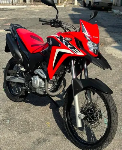 XRE 300 RALLY