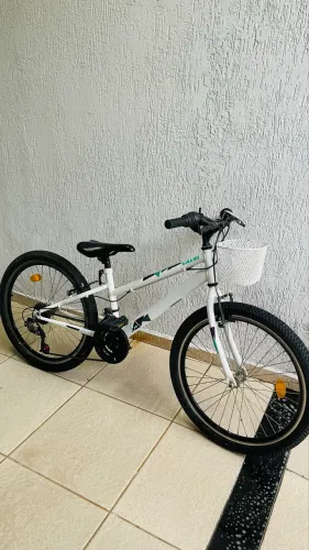 BICICLETA CALOI ARO 26 - TAMANHO MÉDIO