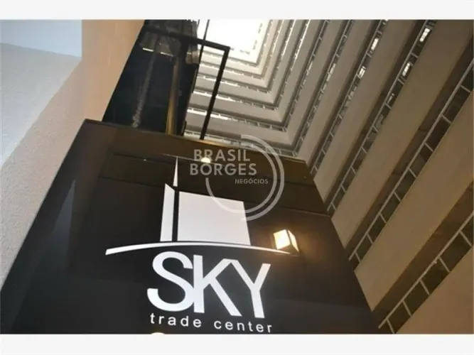 Sala 34m² Comercial no Sky Trade Center com Ar e Iluminação