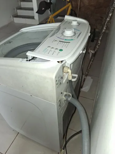 Vendo máquina de lavar retirada de peças