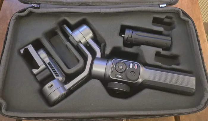 Estabilizador Gimbal Zhiyun Smooth 5s Combo