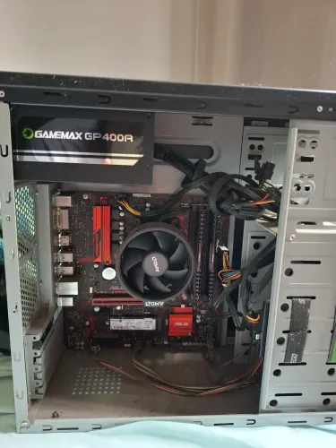 PG GAMER RYZEN 5 3400G + 16GB + 256GB NVME