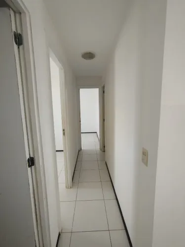 Apt 03 quartos no Renascença 2 próx. Ceuma