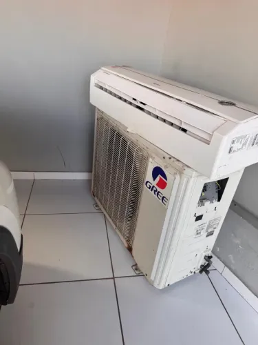 Ar condicionado 