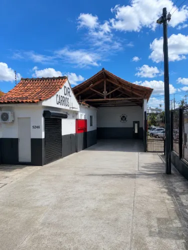 ALUGA-SE - ESPAÇO COMERCIAL / GALPÃO - LOCALIZAÇÃO ESTRATÉGICA PRÓXIMO AO AEROPORTO