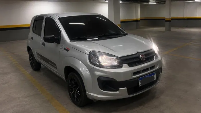 Alugo Fiat Uno Attractive 1.0 8v 21/21 para Uber e 99 