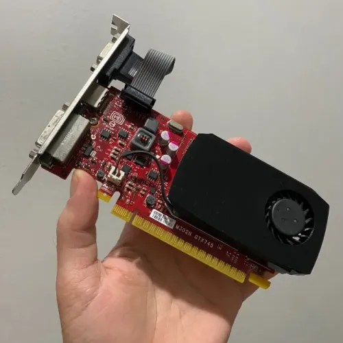 Placa de Vídeo GTX 745 4GB DDR3 128 Bit OEM Desktop Gamer - Ótimo custo-benefício