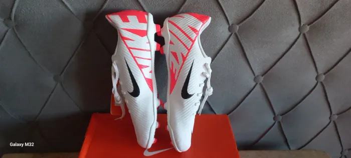 Chuteira nike mercurial vapor 15 club de campo masculino original, números:39.41.42.43.44