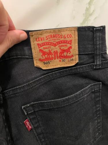 calça jeans levi's 505 preta