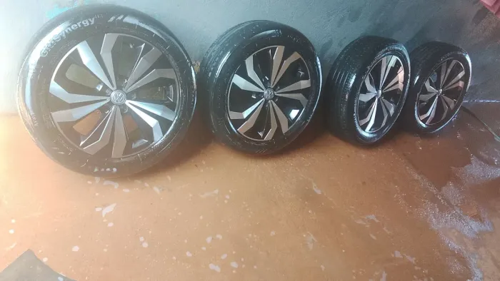 VENDO RODAS ORIGINAIS TCROSS
