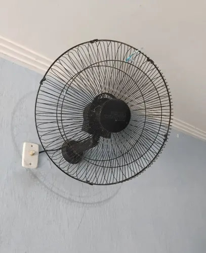 Ventilador de parede 50 cm aceito cartão débito e crédito e parcelo tenho seis no total s