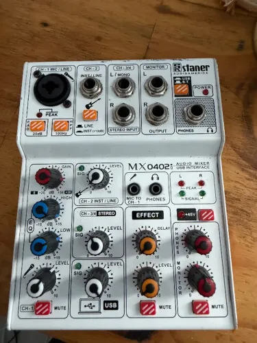 Mesa De Som Staner Mx0402i Interface De Áudio Usb
