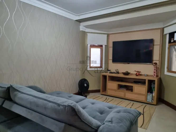 Casa em Condomínio - Urbanova - Residencial Eldorado - 4 Dormitórios - 289m².